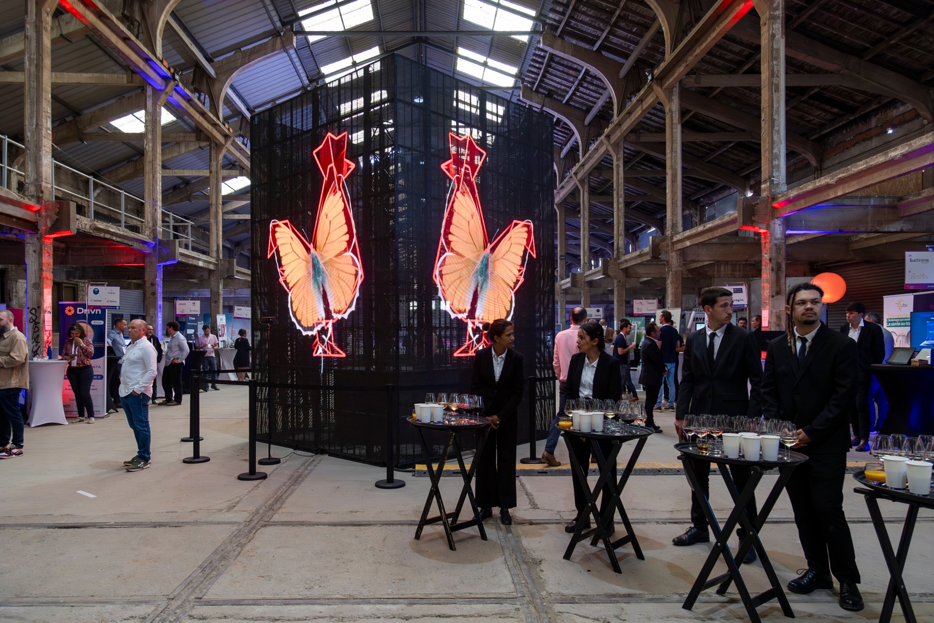 French Tech Night — Halle 44 scénographie lumineuse